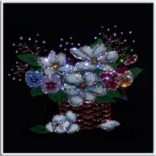 Картина с кристаллами Swarovski 'Цветочная фантазия' Увеличить...