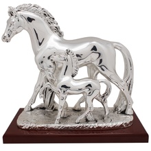 Скульптура 'Лошадь с жеребёнком', посеребрение Увеличить...